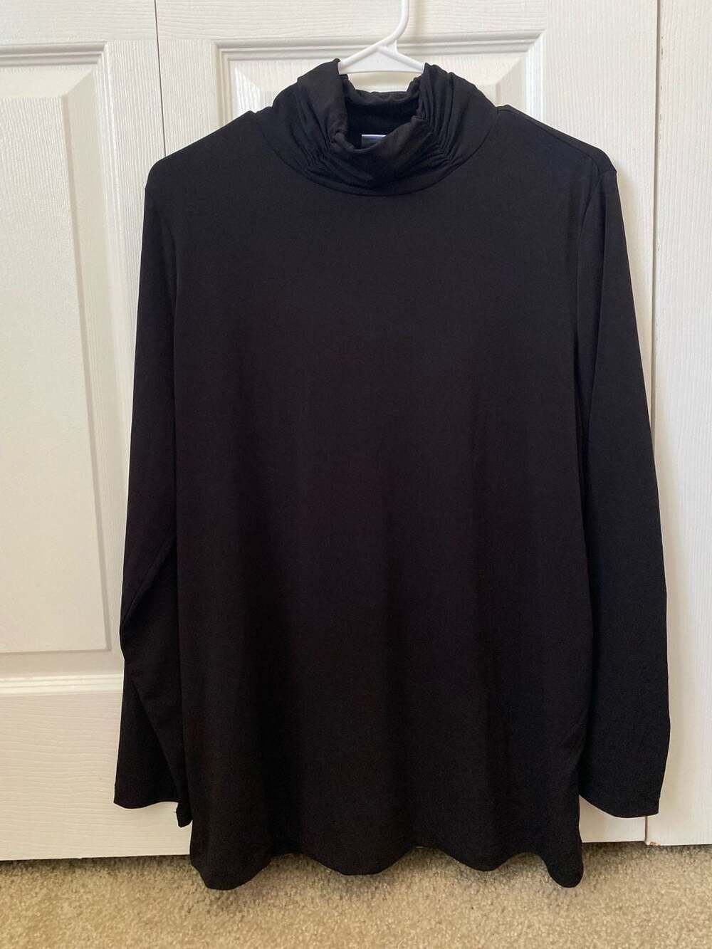 Susan Graver Black Ruched Mock Neck Long Sleeve Top Size L